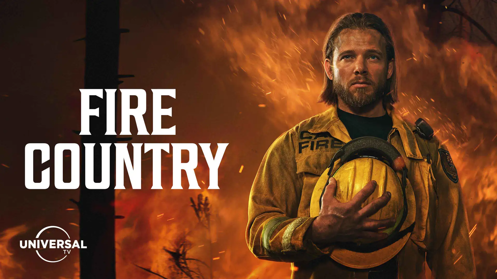 Poster zu Fire Country mit Max Thieriot in Feuerwehruniform vor einem brennenden Wald.