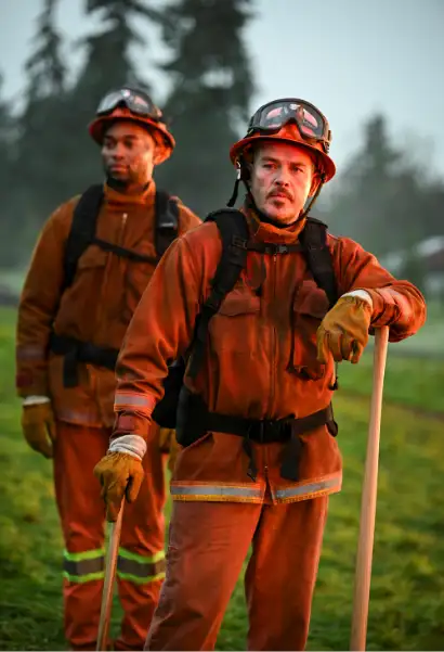 Kevin Alejandro als Manny Perez in 