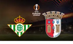 Teamlogos von Real Betis und SC Braga vor dynamischen mit UEFA Europa League Hintergrund mit UEL-Logo.
