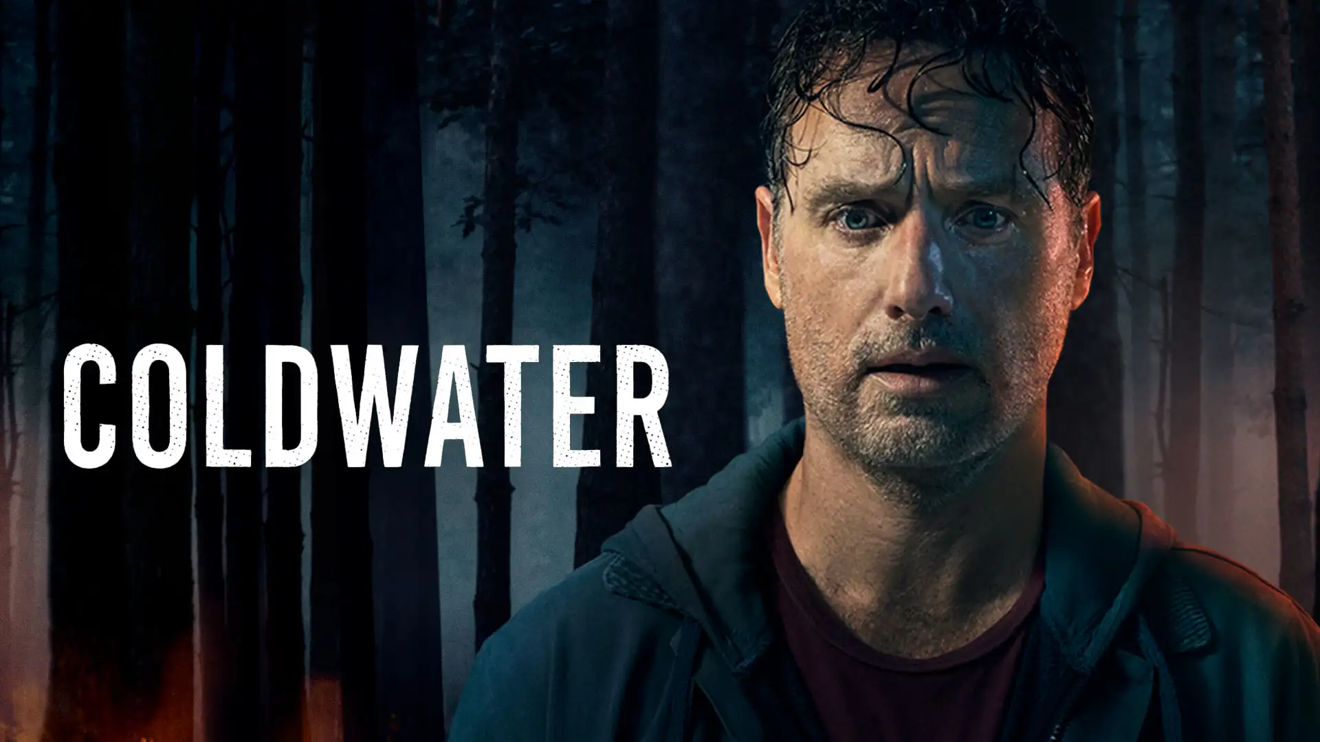John (Andrew Lincoln) steht verschwitzt vor einem dunklen Waldhintergrund, der Titel Coldwater ist zu sehen.