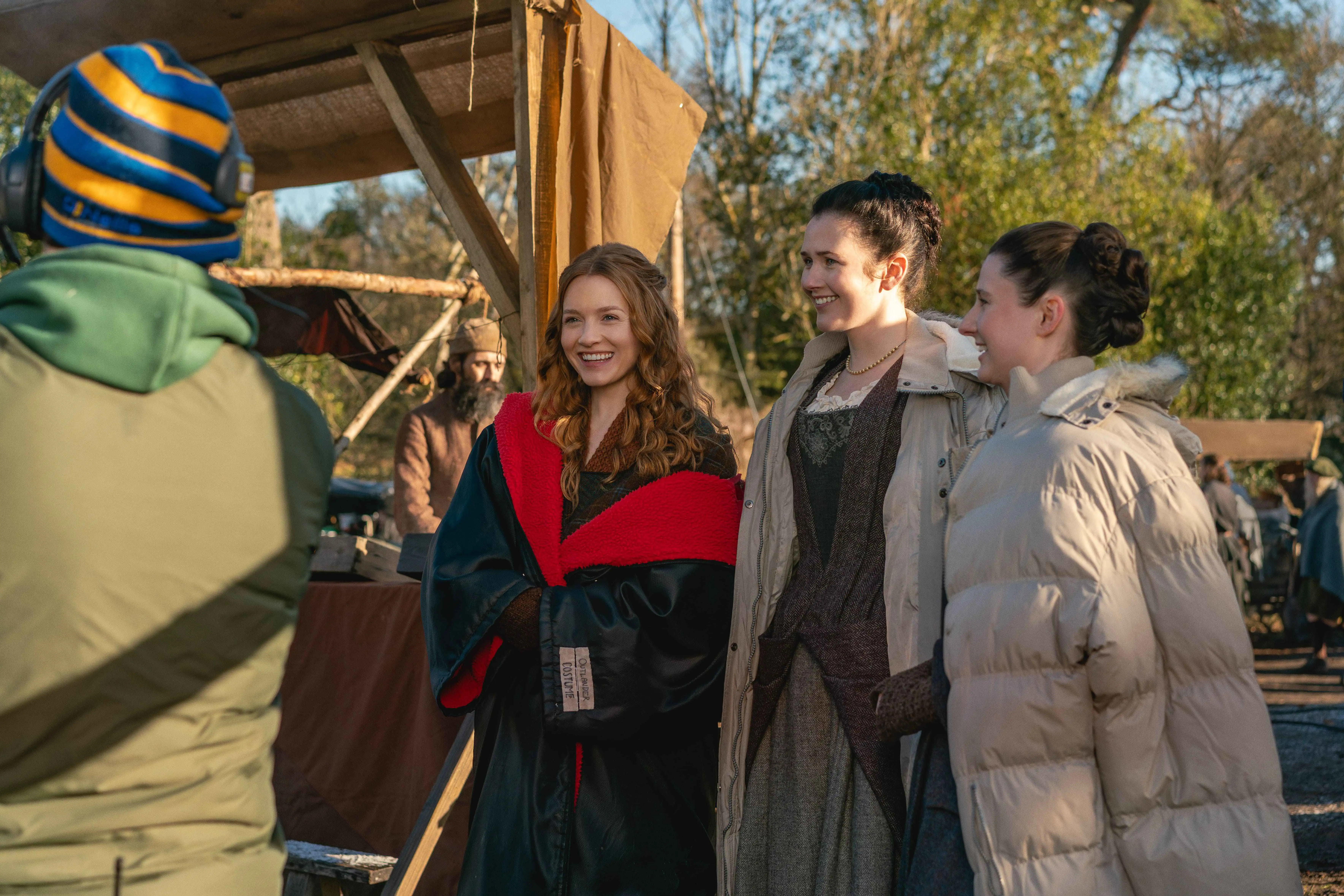 Outlander: Blood of my Blood Behind the Scenes:Cast macht Pause.